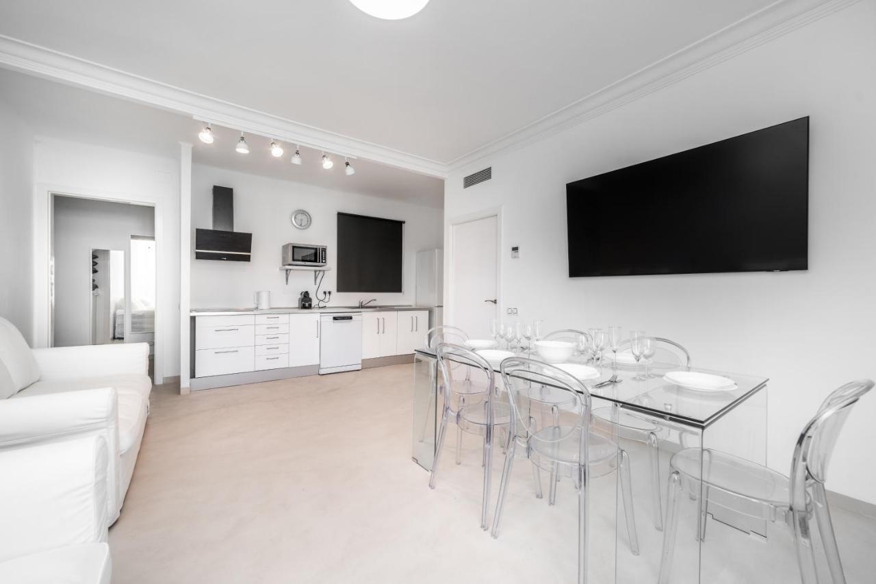 Apartamentos Gran Via 732 Barcelona Eksteriør bilde